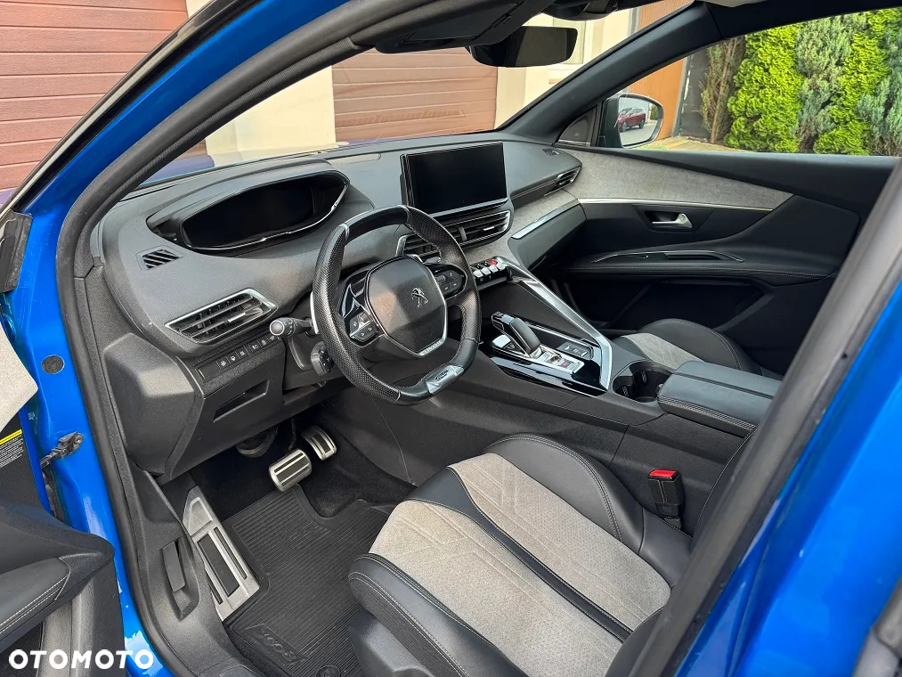 Peugeot 3008 Plug-In Hybrid 225 e-EAT8 GT - 20