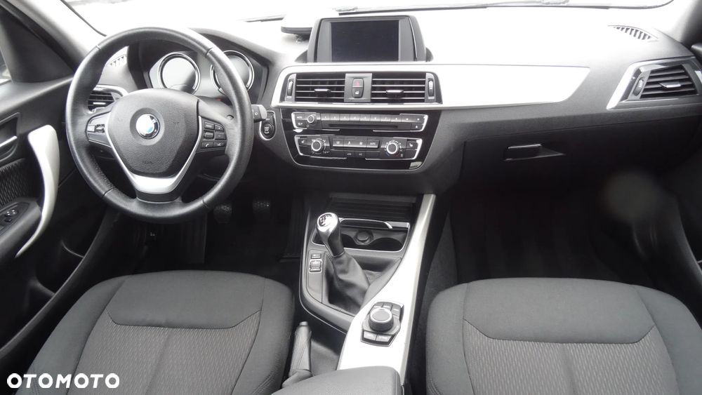 BMW Seria 1 118i Advantage - 16