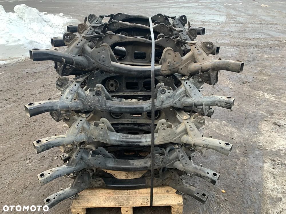 BELKA BELKI SANKI WÓZEK TRAWERS ZAWIESZENIE TYŁ TOYOTA RAV4 III 05-12R HURT / DETAL - 3