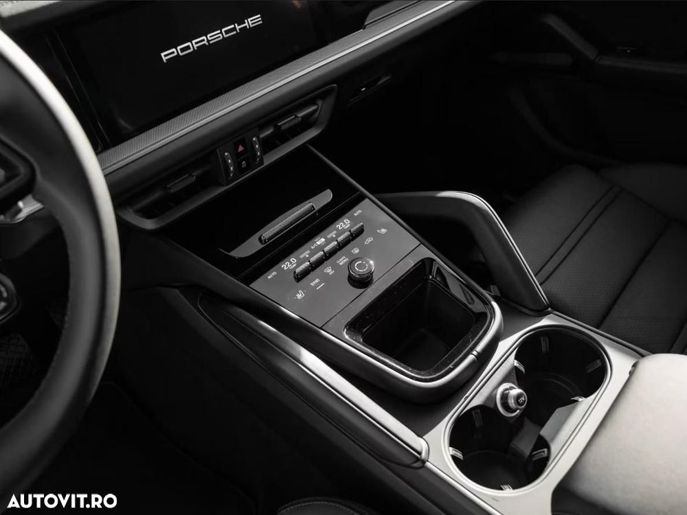 Porsche Cayenne Coupe - 23