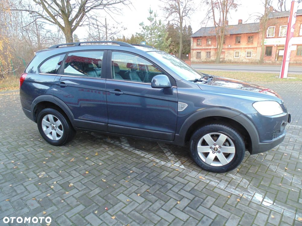 Chevrolet Captiva 2.4 2WD 7 Sitzer LS Family Edition - 5