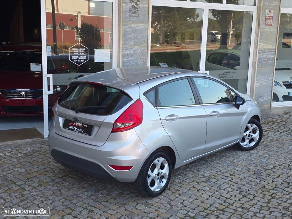 Ford Fiesta 1.25 Titanium - 4