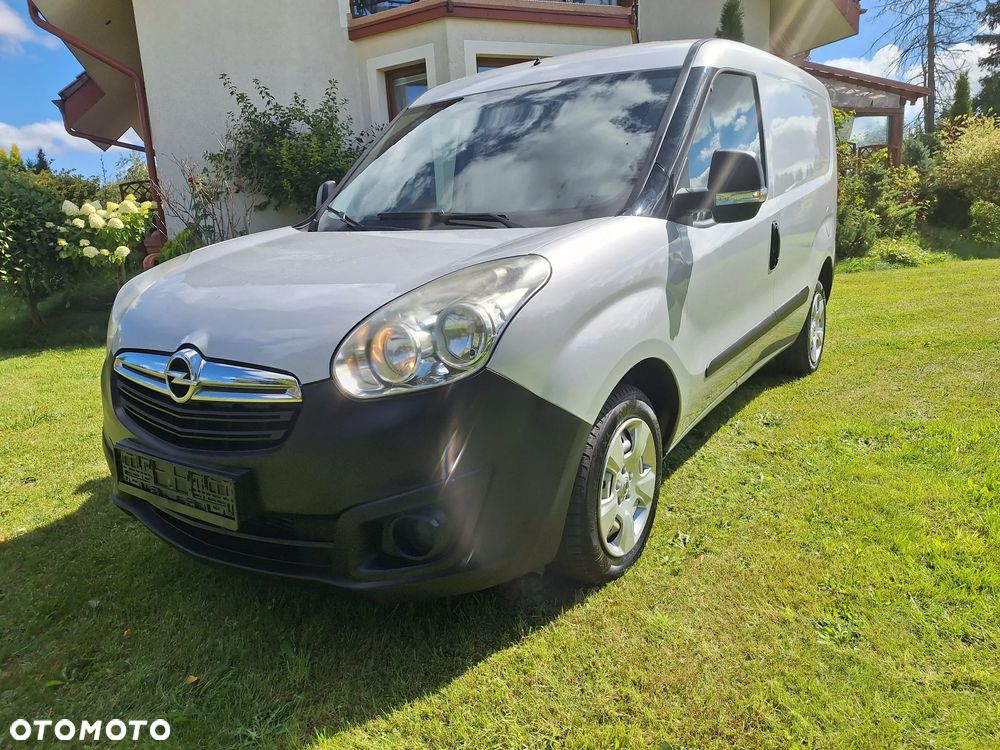 Opel Combo - 17