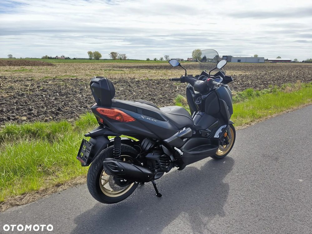 Yamaha X-max - 14