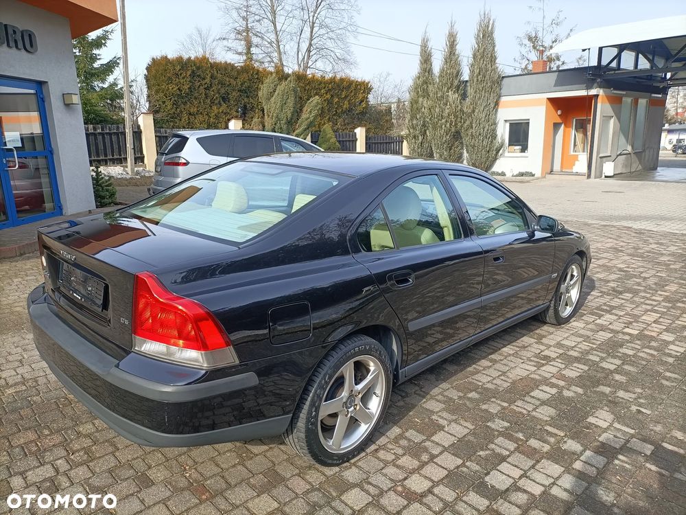Volvo S60 - 5
