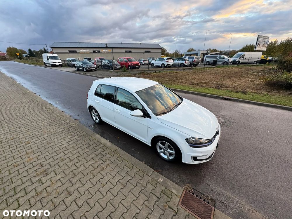 Volkswagen Golf e-Golf - 9