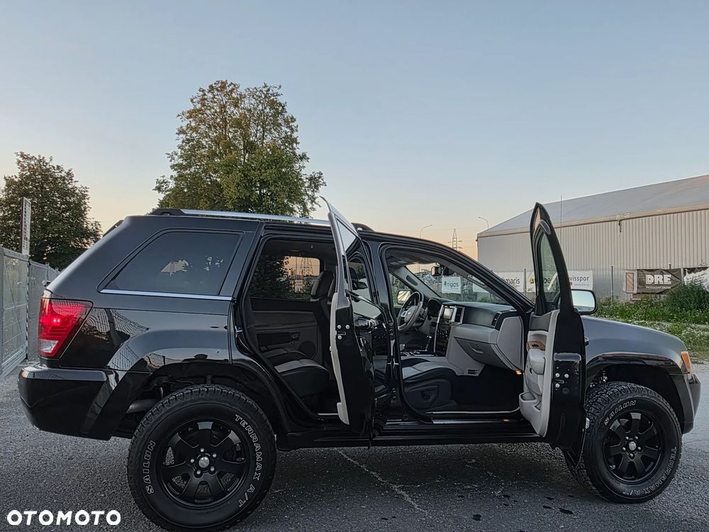 Jeep Grand Cherokee 5.7 V8 HEMI Automatik Overland - 8