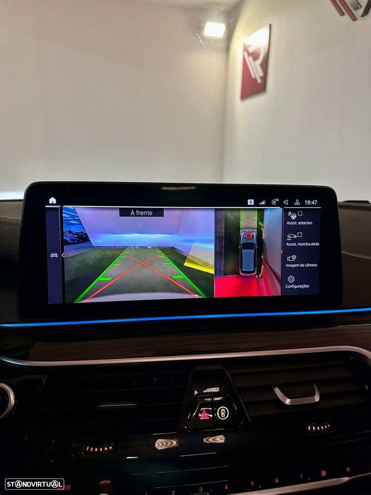 BMW 530 e Line Luxury - 27