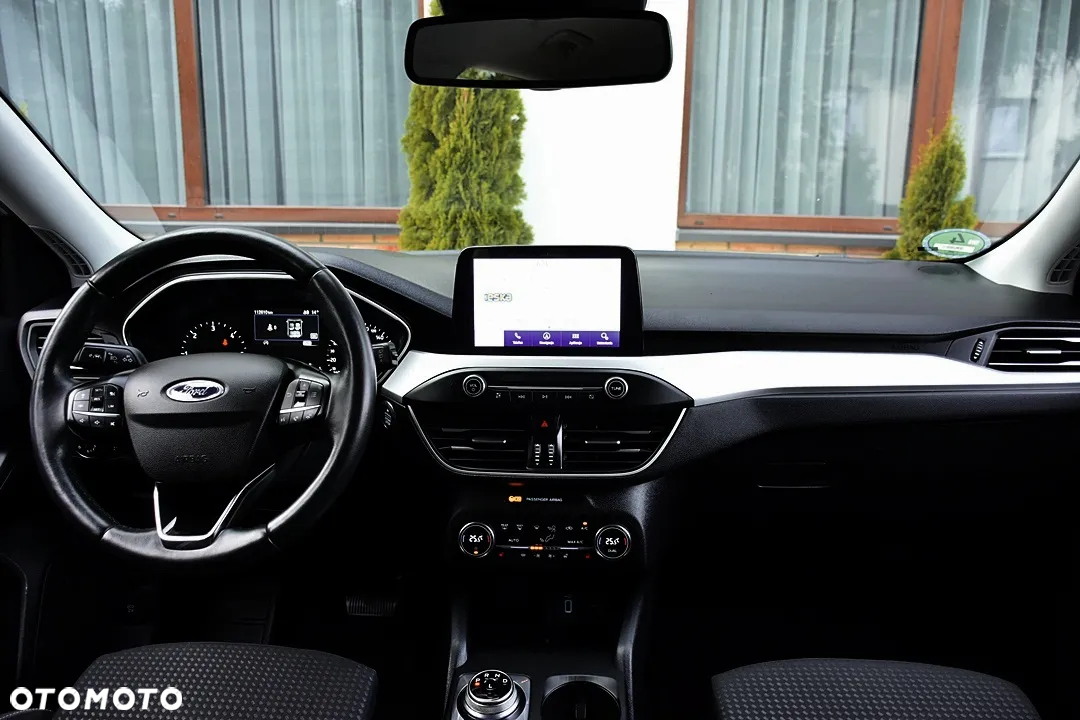 Ford Focus Turnier 1.5 EcoBlue Start-Stopp-System TITANIUM X - 19