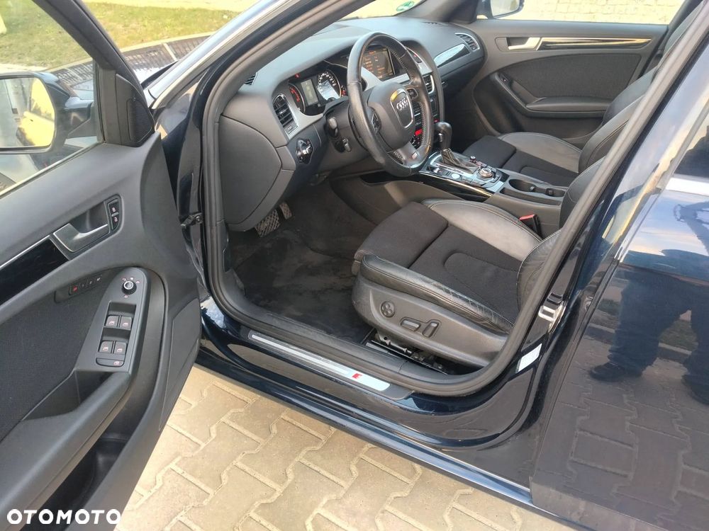 Audi A4 Avant 2.0 TDI DPF multitronic S line Sportpaket (plus) - 31