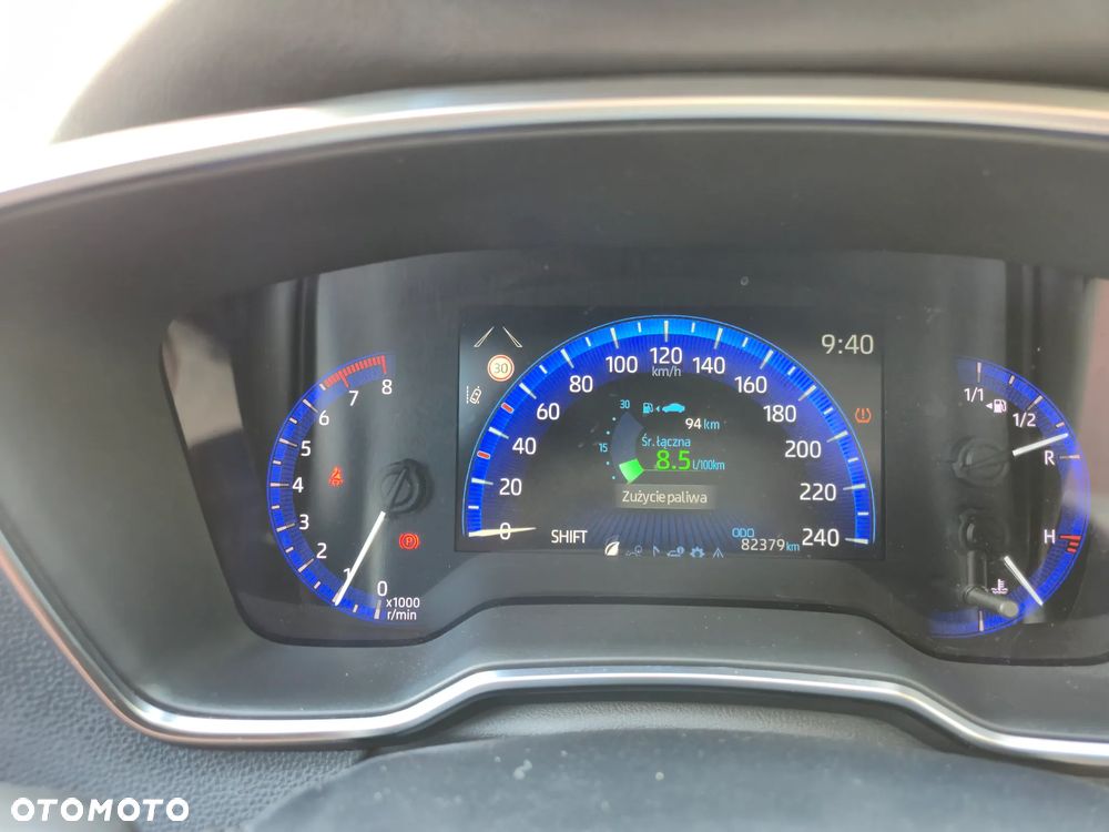 Toyota Corolla 1.6 Comfort - 9