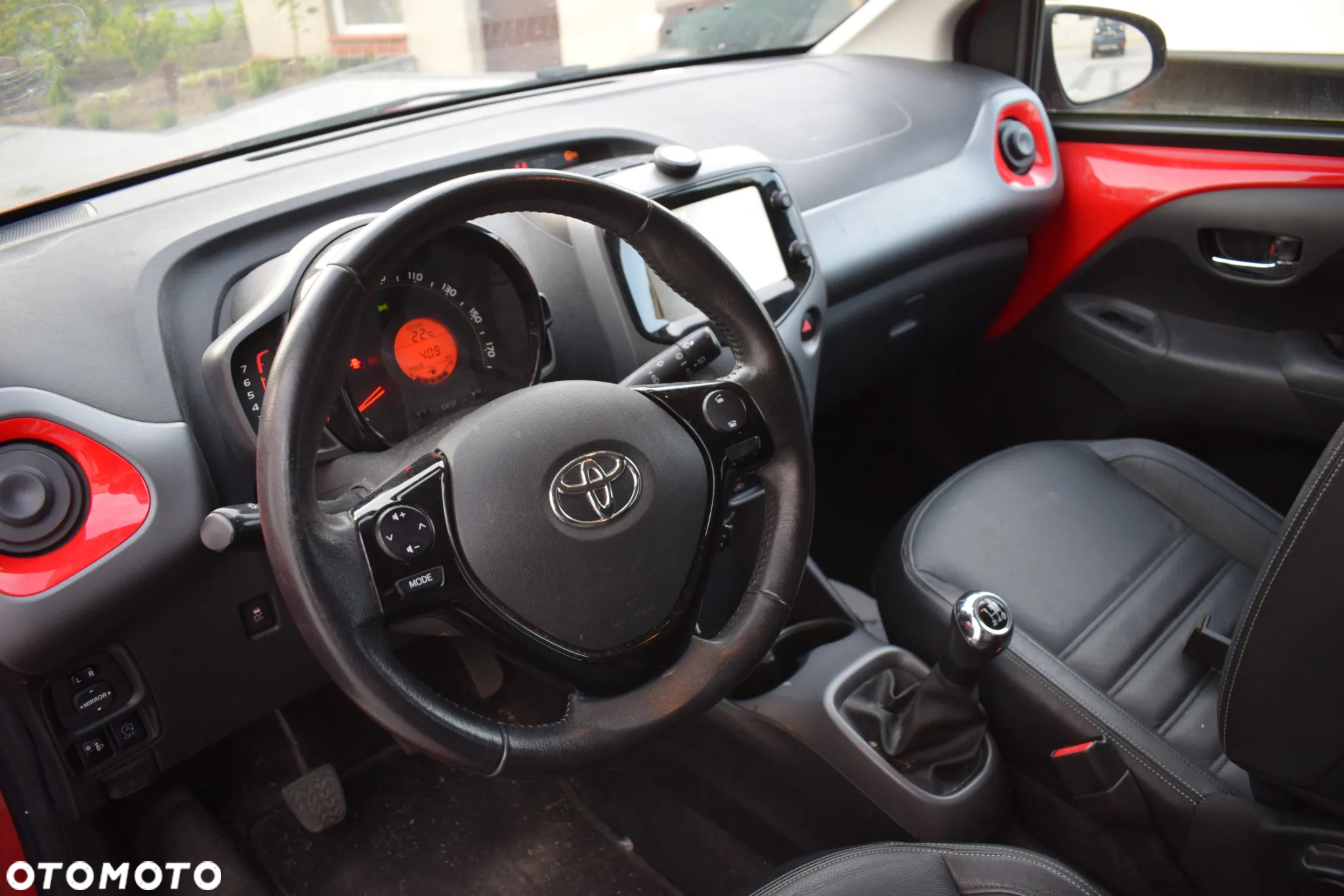 Toyota Aygo 1.0 VVT-i Color Edition - 5
