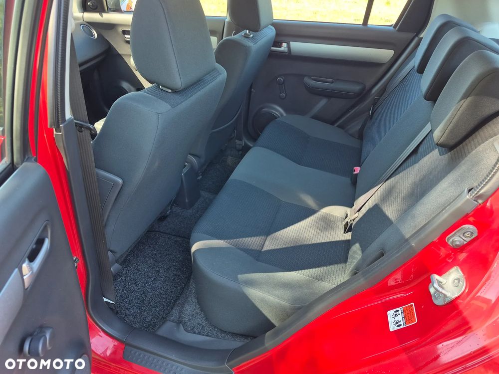 Suzuki Swift 1.3 Comfort - 23