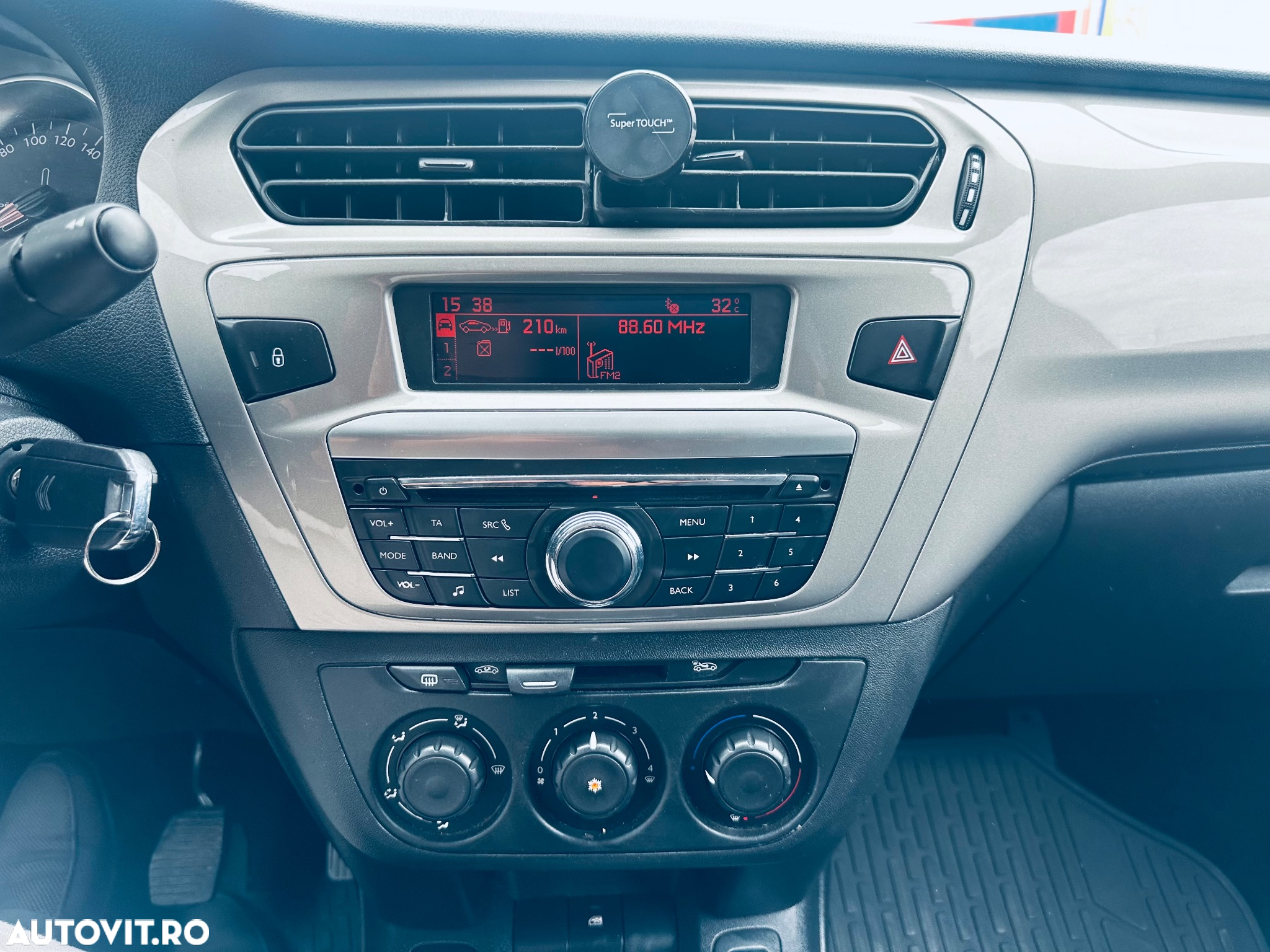 Citroën C-Elysée 1.2 PureTech BVM Live - 22
