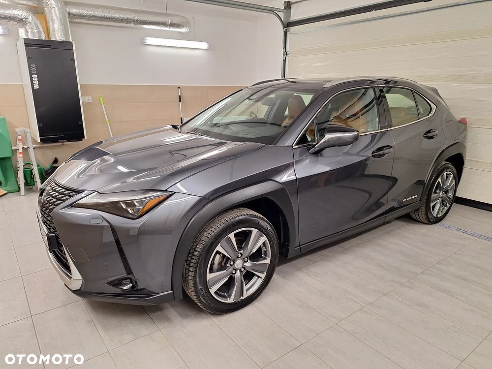 Lexus UX 300e Executive Line - 6