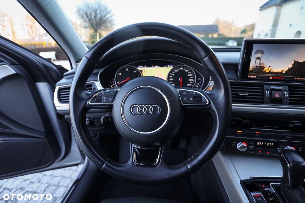 Audi A6 Avant 2.0 TDI Ultra S tronic - 25