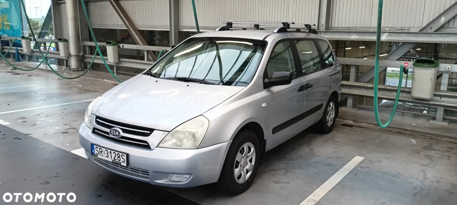 Kia Carnival 2.9 CRDi Tour - 3