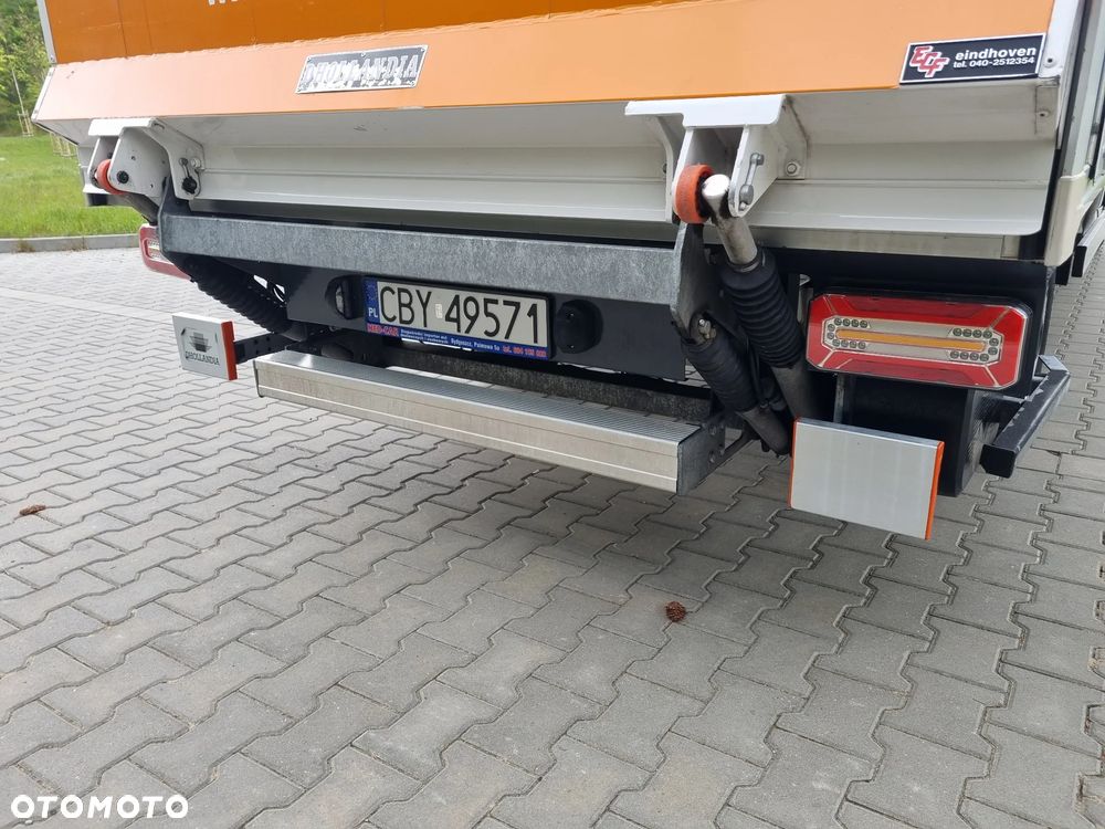 Volkswagen Crafter - 32