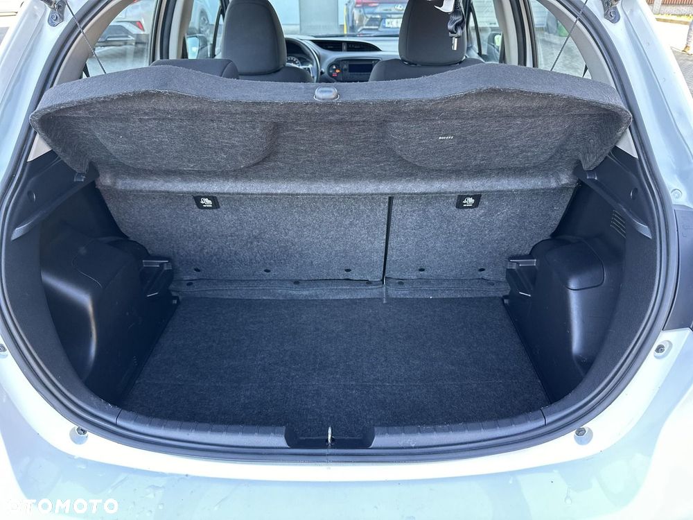 Toyota Yaris - 13