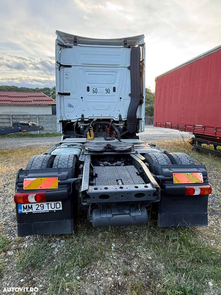 Mercedes-Benz Actros 1851 - 11