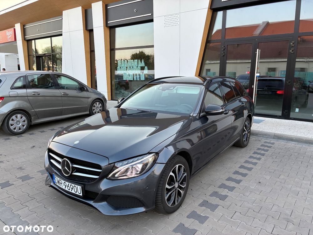 Mercedes-Benz Klasa C 220 d 4Matic 7G-TRONIC Avantgarde - 7