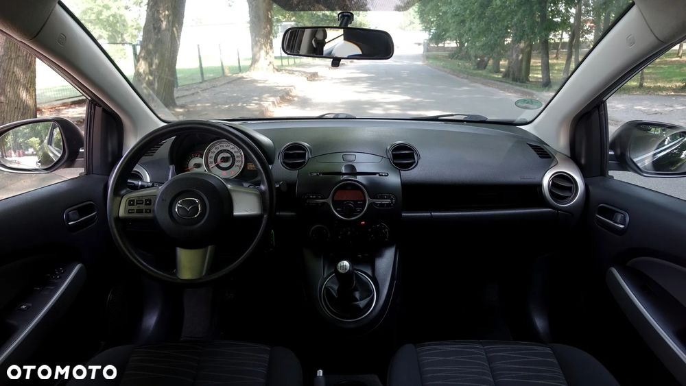 Mazda 2 1.3 Dynamic - 10