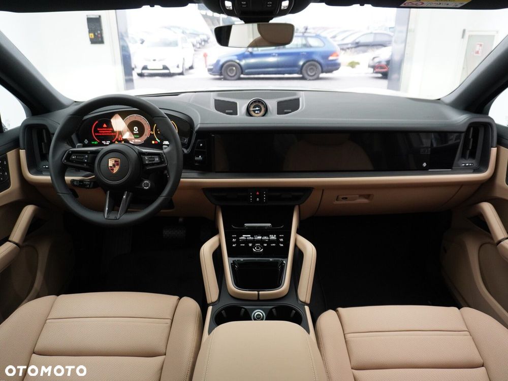 Porsche Cayenne - 34