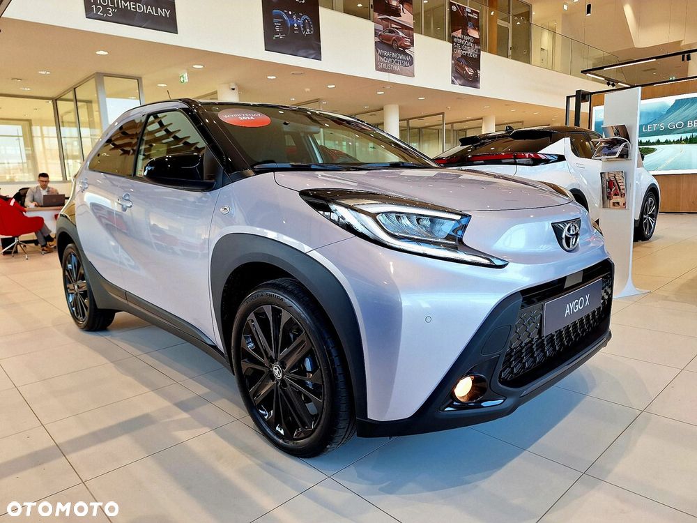 Toyota Aygo X 1.0 VVT-i JBL Edition X-shift - 2