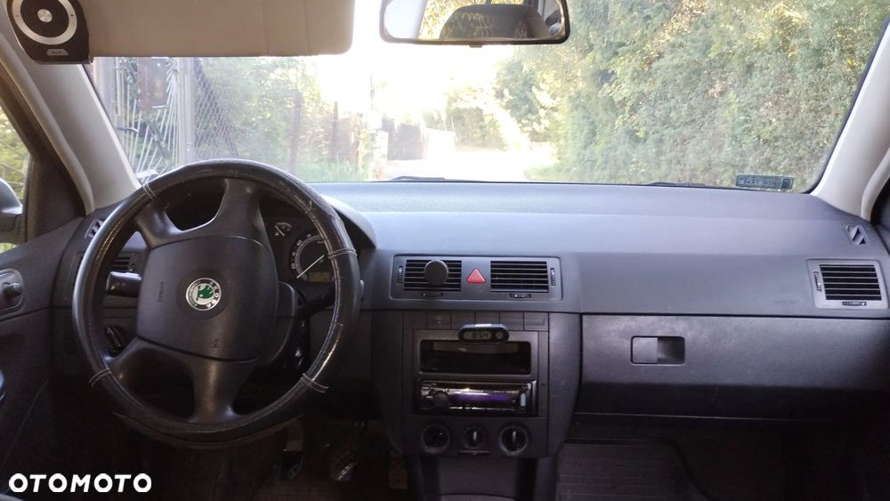 Skoda Fabia - 6