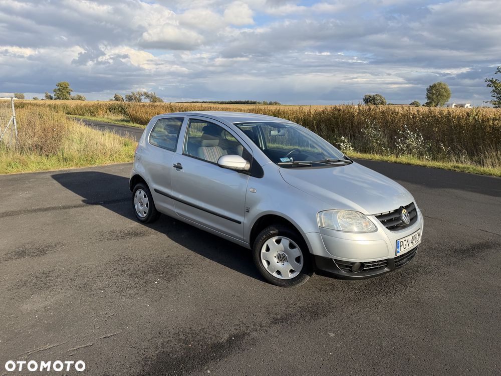 Volkswagen Fox - 2