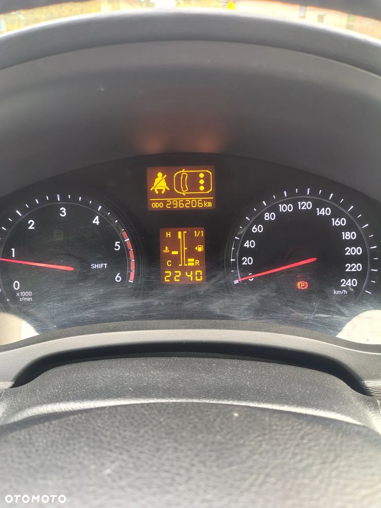 Toyota Avensis 2.0 D-4D Sol - 6