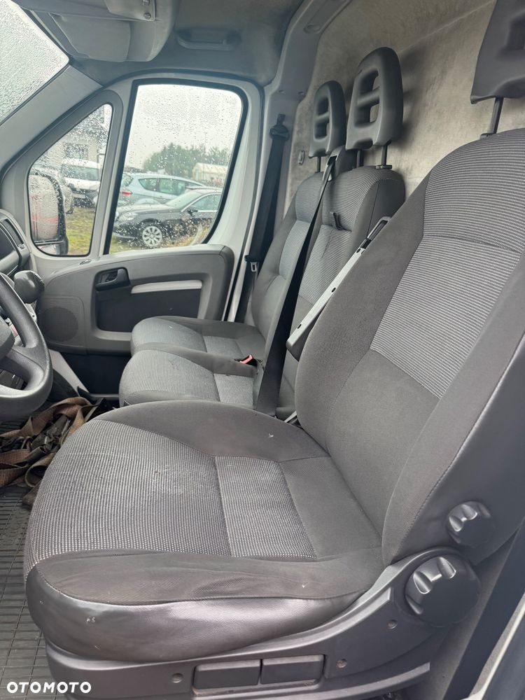Peugeot Boxer 2,2 HDi L4H2 Maxi doinwestowany - 12