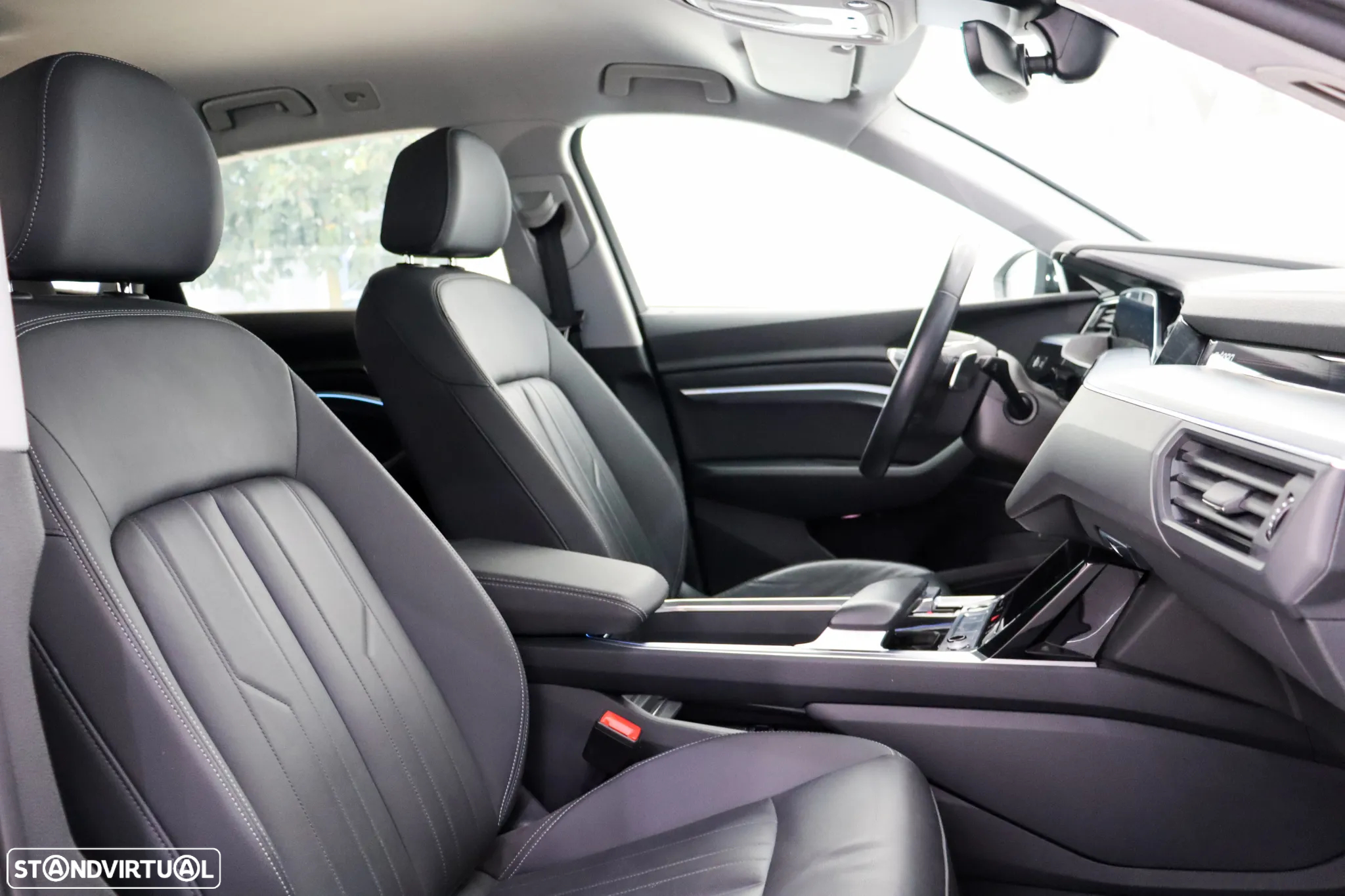 Audi e-tron 50 quattro - 39