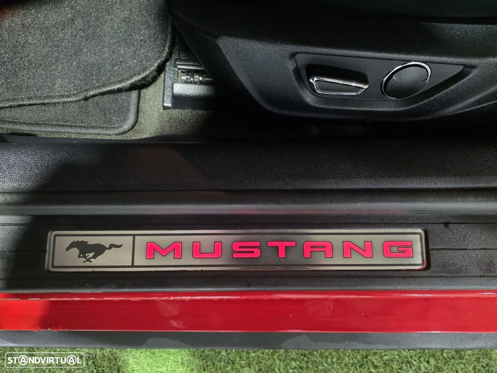 Ford Mustang 2.3i EcoBoost Aut. - 19
