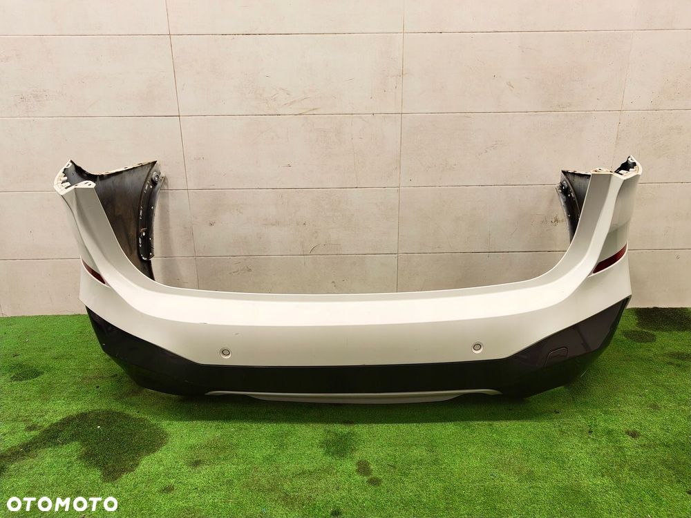 BMW X1 F48 LCI ZDERZAK TYŁ M-PAKIET A300 4PDC - 1