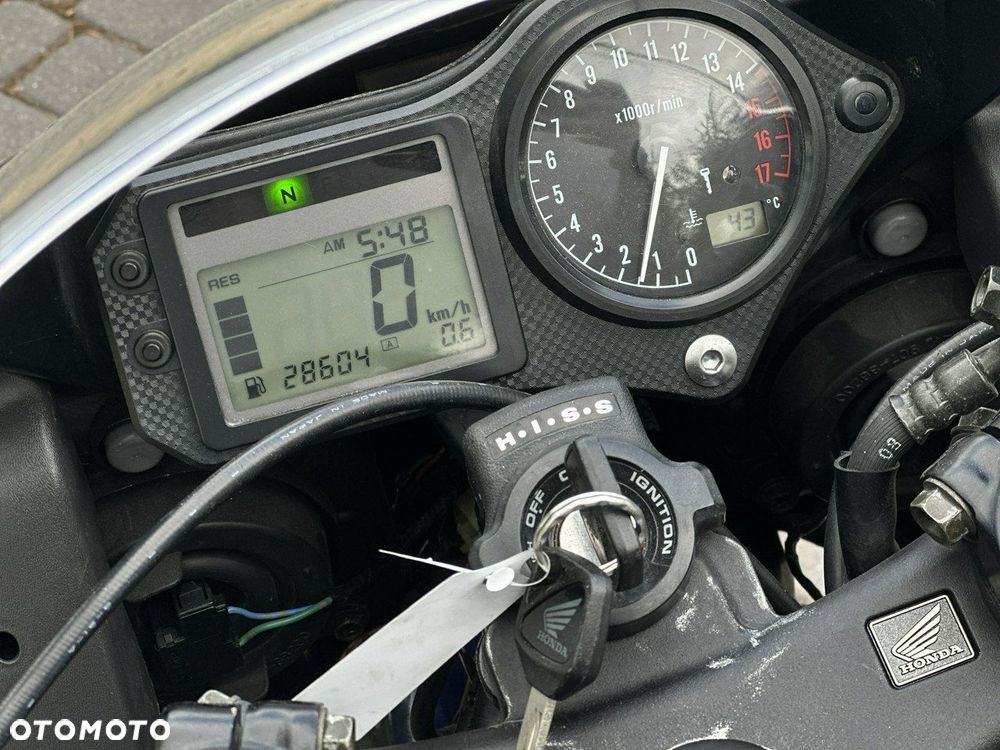 Honda CBR - 12