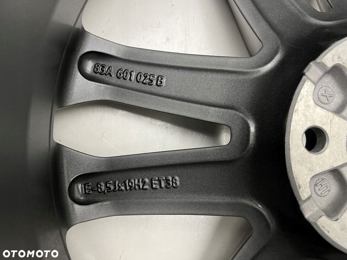 FELGA AUDI Q3 Q3RS 8,5J 19 ET38 83A601025B - 5