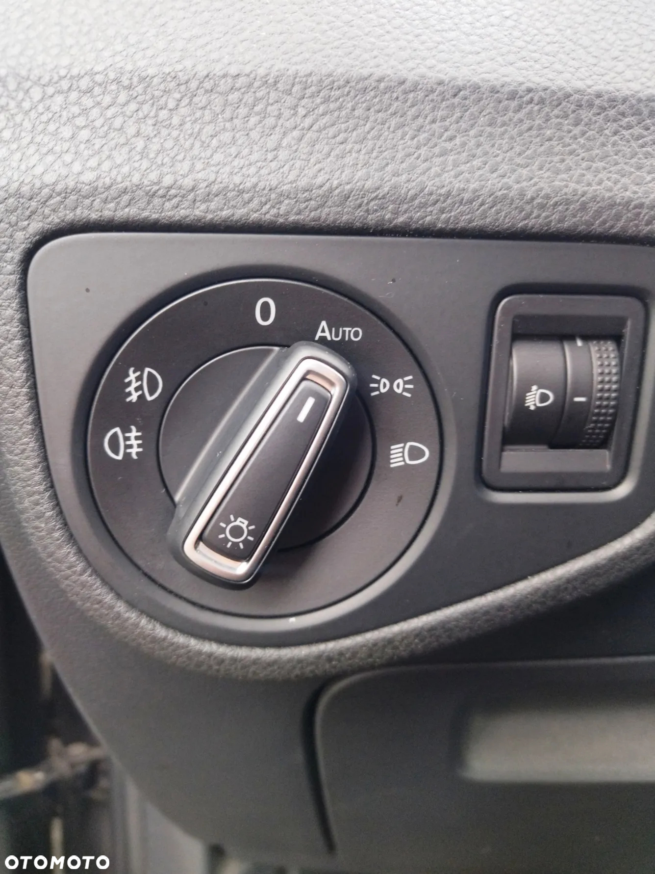 Volkswagen Golf Sportsvan 1.6 TDI BlueMotion Technology Comfortline - 10