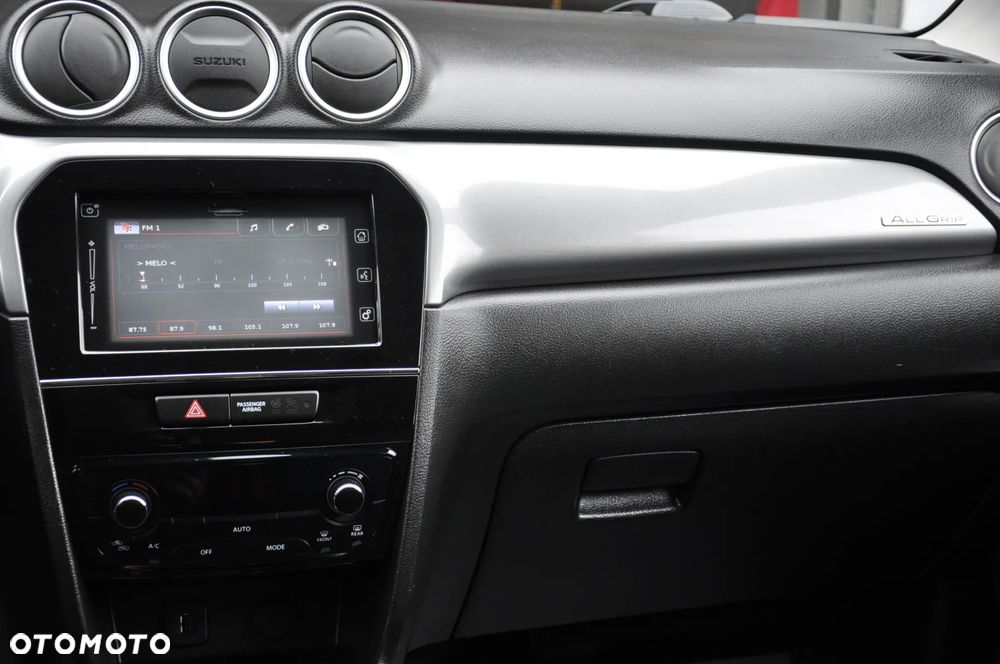 Suzuki Vitara 1.6 (4x4) Allgrip Comfort - 24