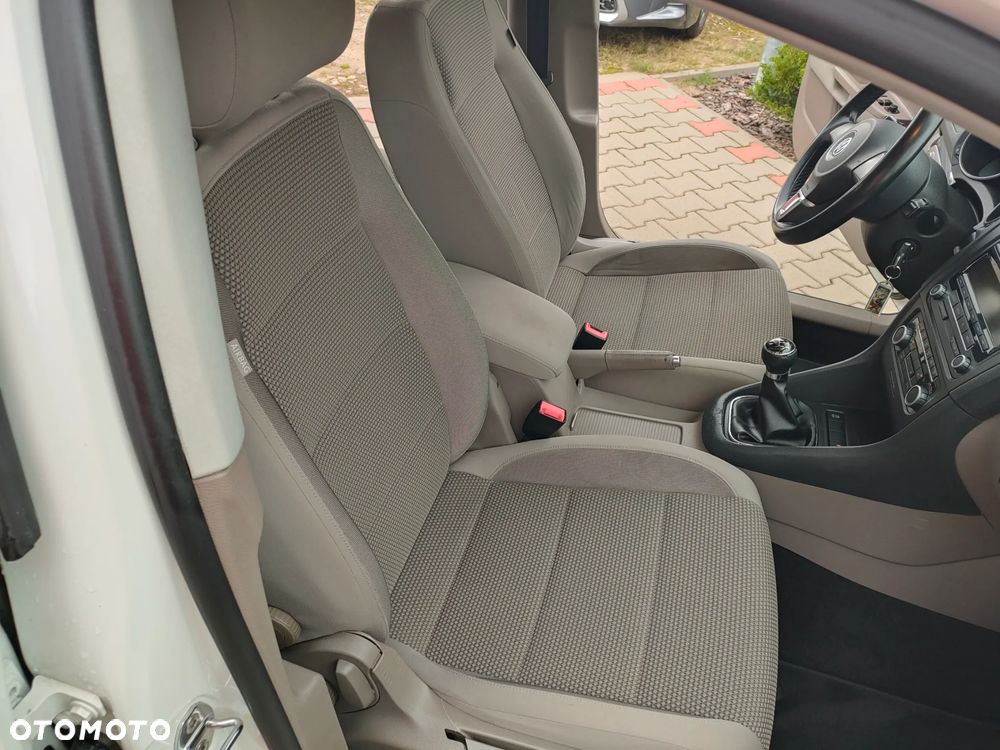 Volkswagen Golf 1.6 TDI 4Motion BlueMotion Technology Comfortline - 19