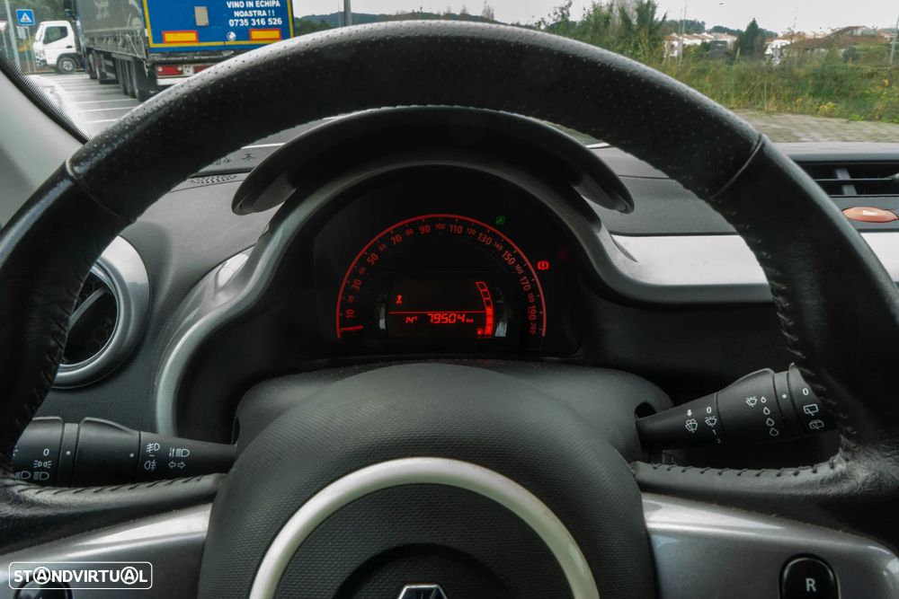 Renault Twingo 1.0 SCe Limited - 32