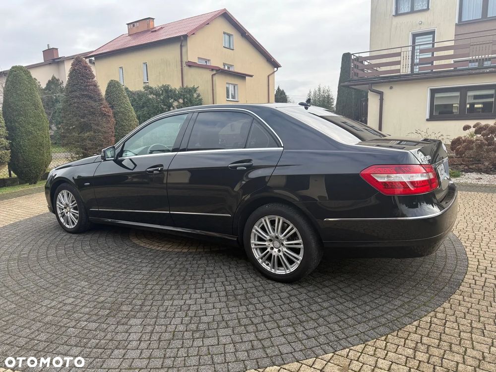 Mercedes-Benz Klasa E 220 BlueTEC 4-Matic Elegance - 5