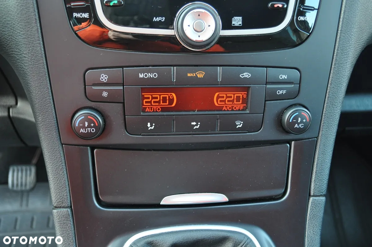 Ford S-Max 1.6 T Platinium X - 21
