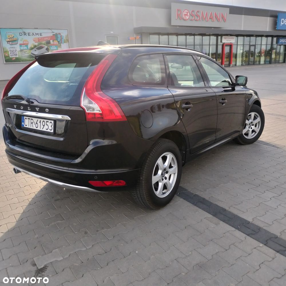 Volvo XC 60 D3 Drive-E Kinetic - 4