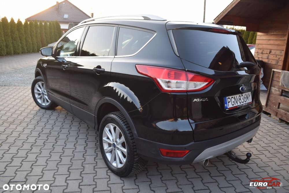 Ford Kuga 2.0 TDCi 2x4 Titanium - 5