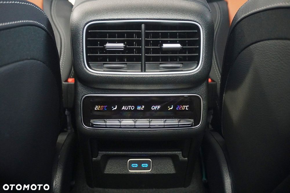 Mercedes-Benz GLE - 23