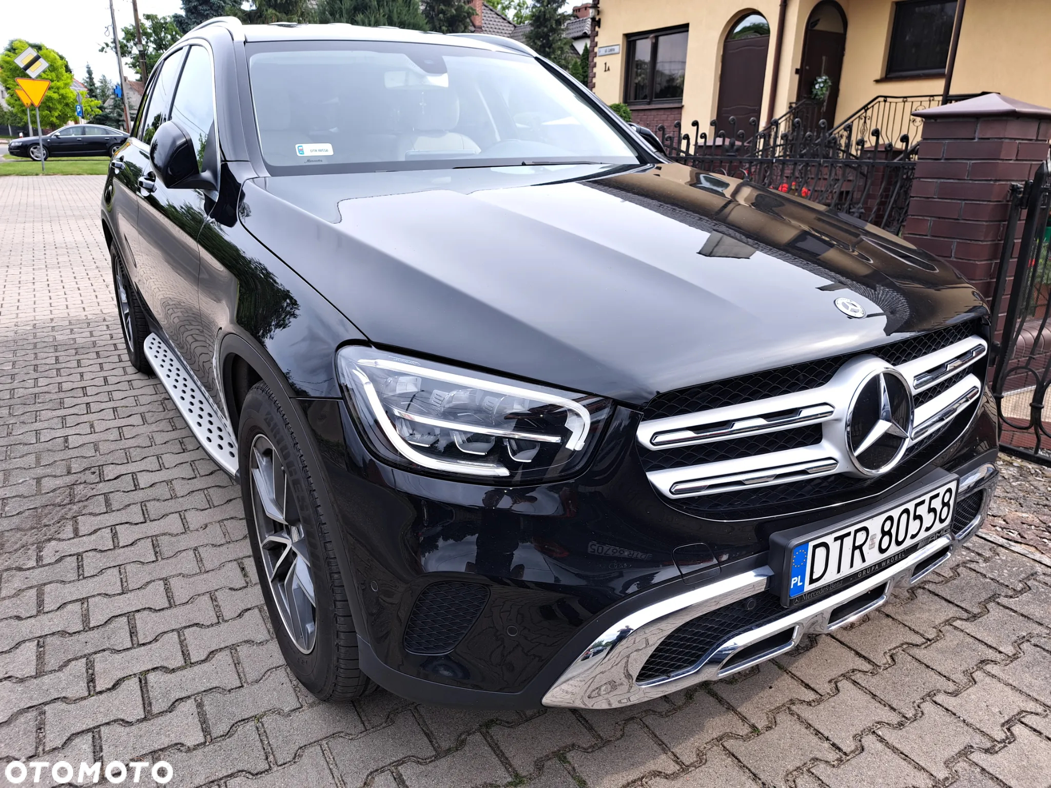 Mercedes-Benz GLC 200 d 4-Matic Business Edition - 2