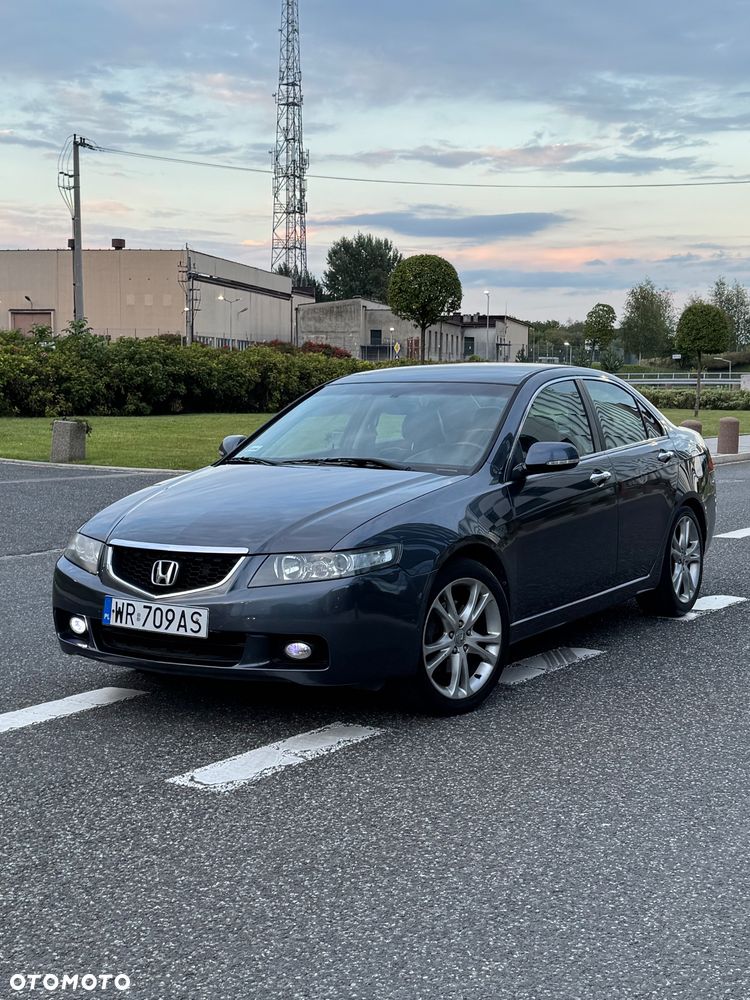 Honda Accord 2.0 i Automatik Executive - 2