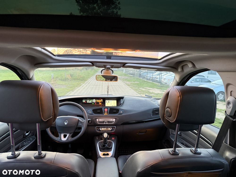 Renault Scenic - 8
