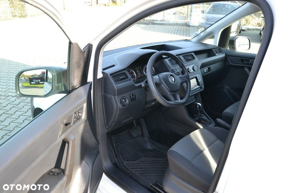 Volkswagen Caddy - 11